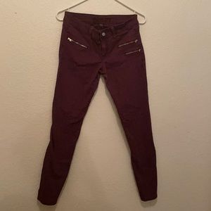 Adorable maroon Rue21 jeans
